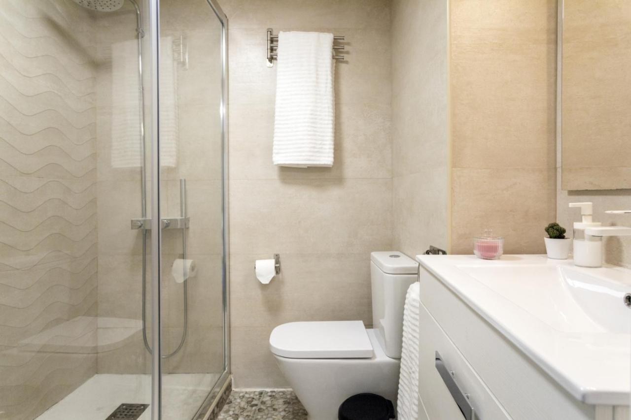 Rentcostadelsol Malagueta Miramar Apartament Malaga